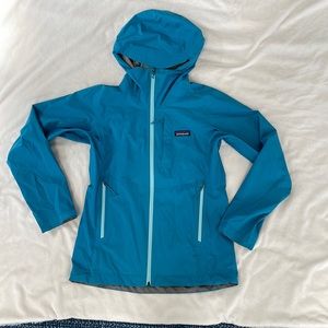 Women’s Patagonia Raincoat
